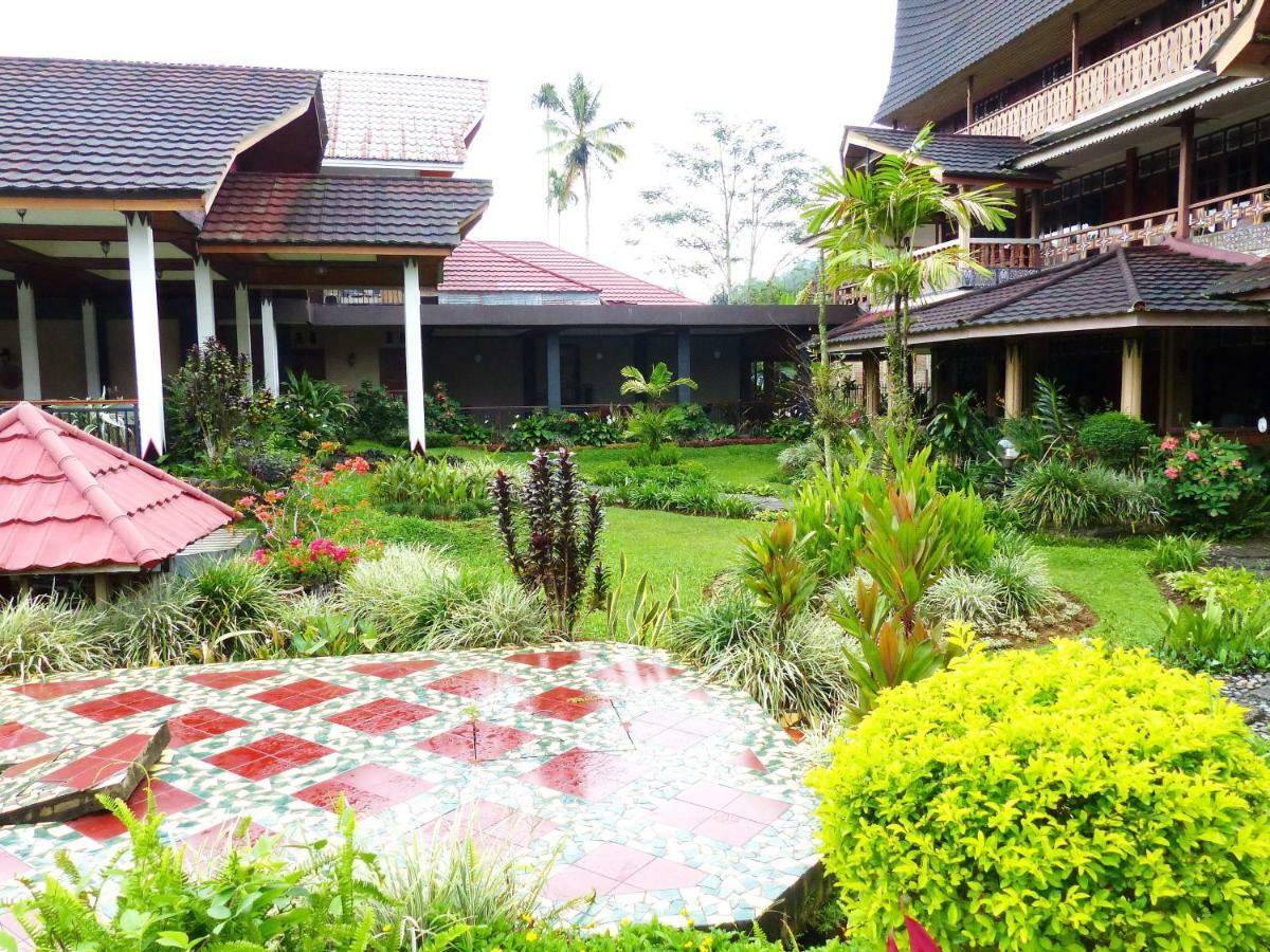 Toraja Torsina Hotel Рантепао Екстериор снимка